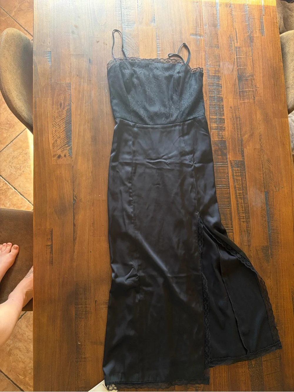 Abercrombie and Fitch Black Lace-Trim Slip Dress with Side Slit size small New